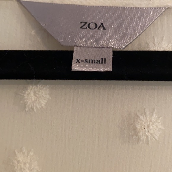 Zoa Blouse - Picture 2 of 3